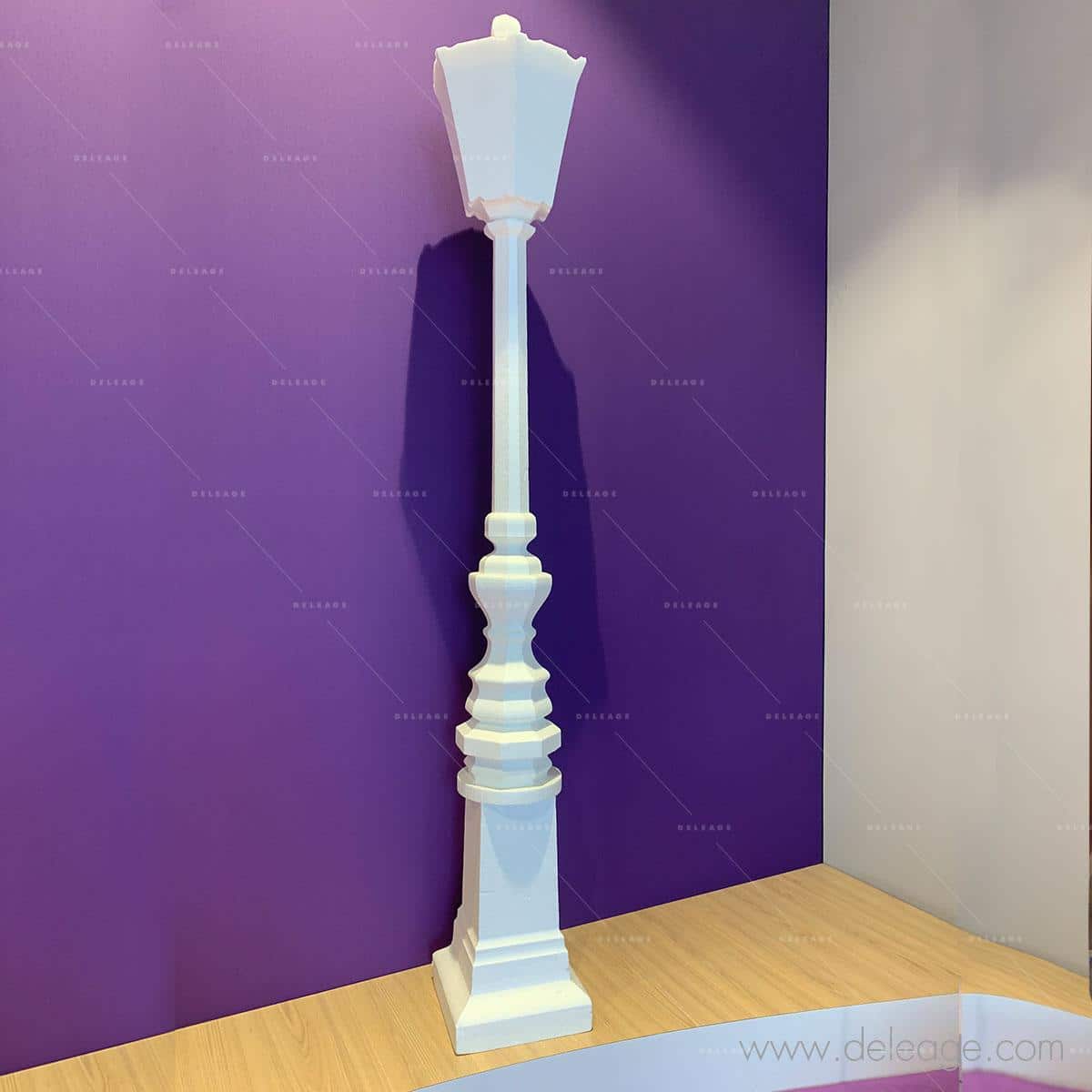 lampadaire en polystyrene