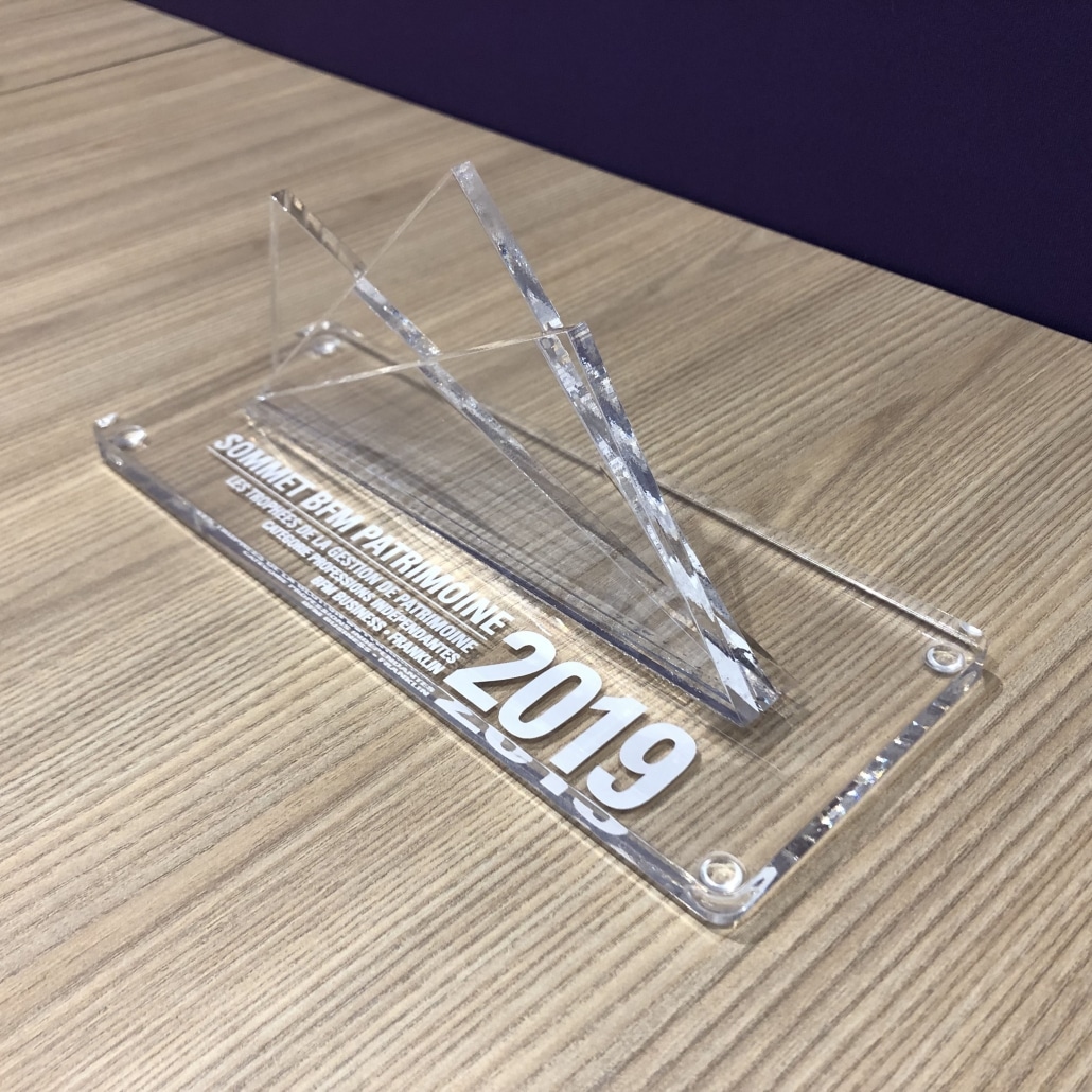 trophee-plexi-personnaliseì-2-1-1030x1030 Trophee plexi personnalisei 2 1 1030x1030 — Trophées sur mesure, gravure plexiglass